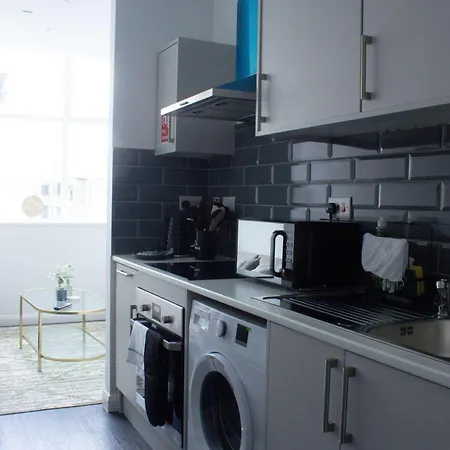 Apartment Compact & Convenient 1 Bed In Bradford (West Yorkshire)