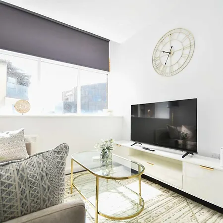 Compact & Convenient 1 Bed In * Bradford (West Yorkshire)