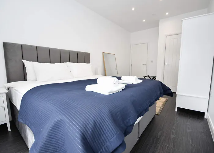 Compact & Convenient 1 Bed In בראדפורד