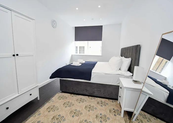 Compact & Convenient 1 Bed In דירה בראדפורד