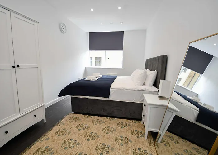 דירה Compact & Convenient 1 Bed In