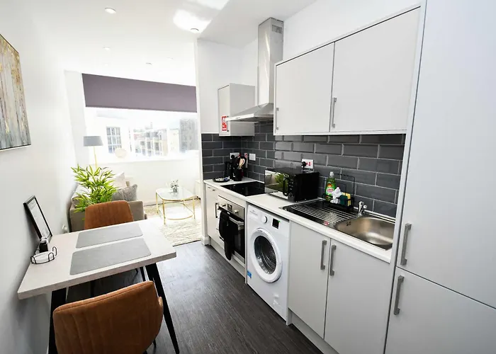 Compact & Convenient 1 Bed In דירה בראדפורד