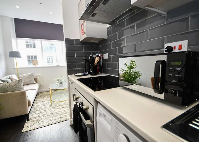 דירה Compact & Convenient 1 Bed In בראדפורד