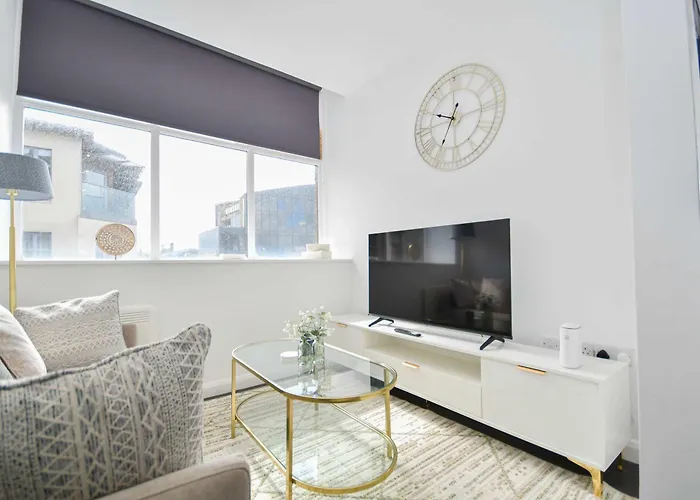 Compact & Convenient 1 Bed In